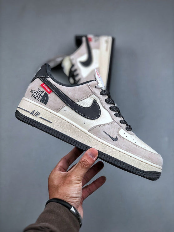 Nike Air Force 1 Low The North Face x Supreme