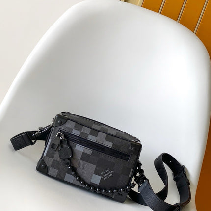 SACOCHE LOUIS VUITTON