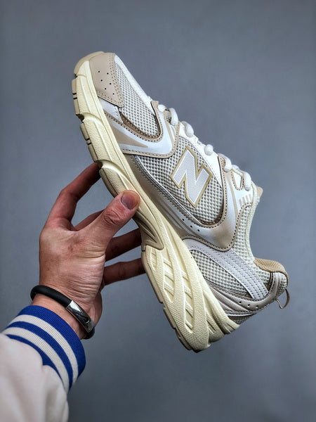 NEW BALANCE 530AA