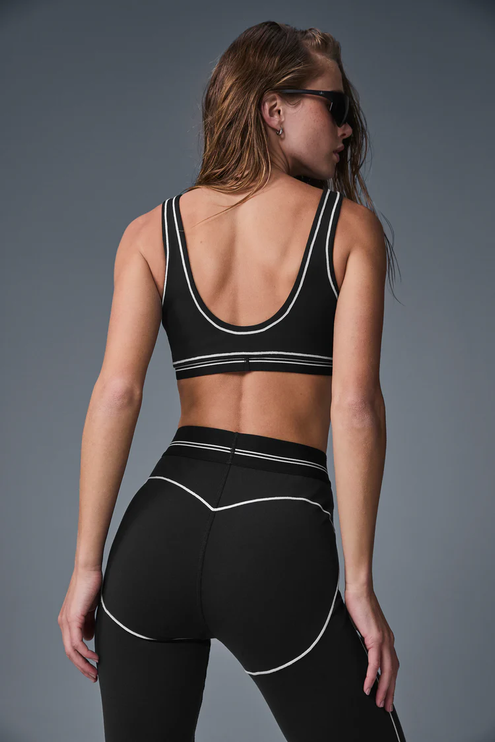 ALO Ensemble Inclus Legging + Brassière Noir