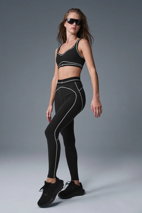 ALO Ensemble Inclus Legging + Brassière Noir