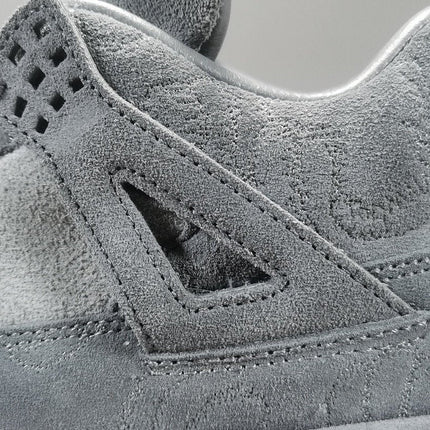 JORDAN 4 x KAWS GRIS