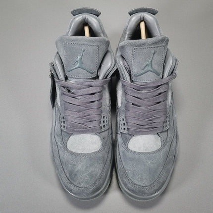 JORDAN 4 x KAWS GRIS