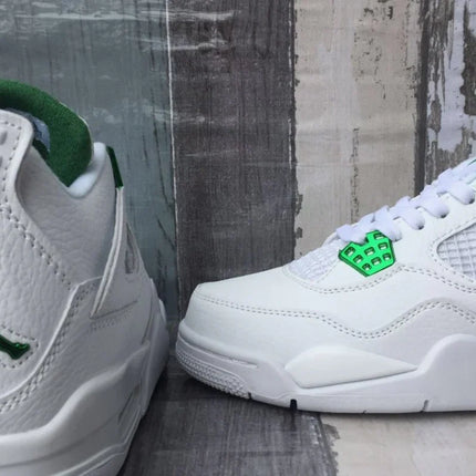JORDAN 4 x METALLIC GREEN