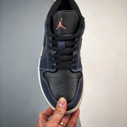 Jordan 1 Low SE Noir Dark Obsidian Snakeskin