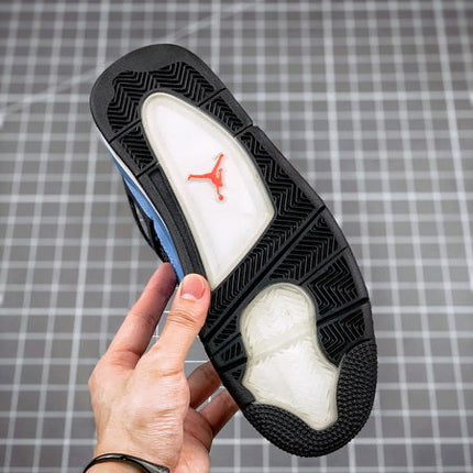 travis Scott x Air Jordan 4